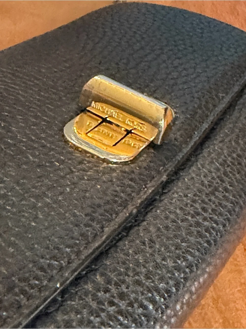 Michael Kors Old Money‎ 2010’s Sullivan Leather Carryall Wallet Black GUC